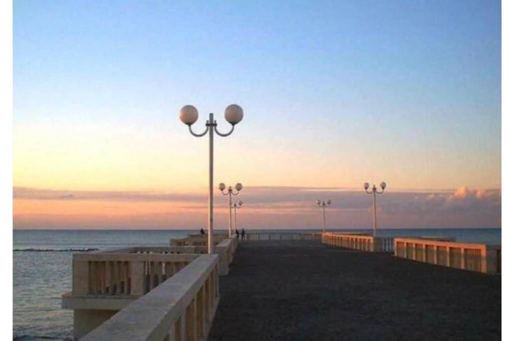 Cosy Studio Flat On The Seaside Apartment Lido di Ostia Exterior photo